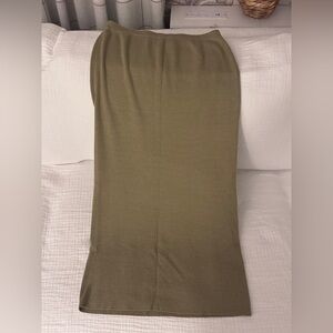 Vintage Chico's Design Olive Pencil Skirt Stretchy Nylon Blend
